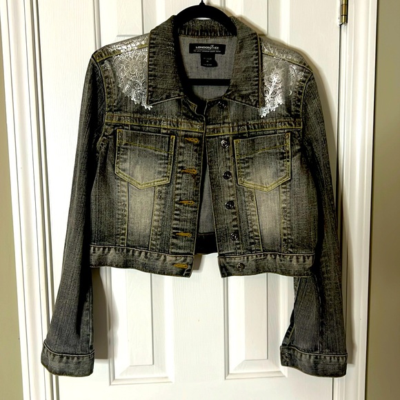 Cropped Jean jacket; good condition; lightly worn; distressed around the collar - Picture 1 of 7